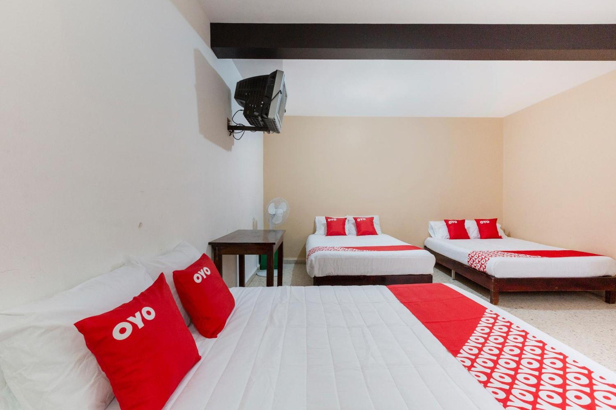 Oyo Hotel Emperador, Oaxaca Exterior photo