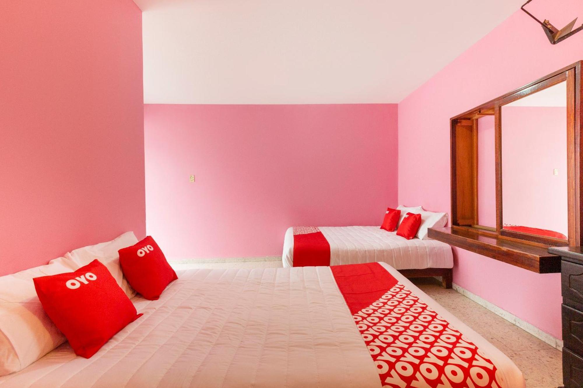 Oyo Hotel Emperador, Oaxaca Exterior photo